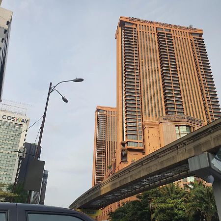 Moonlight Service Suite Kuala Lumpur Bagian luar foto