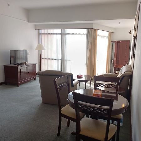 Moonlight Service Suite Kuala Lumpur Bagian luar foto